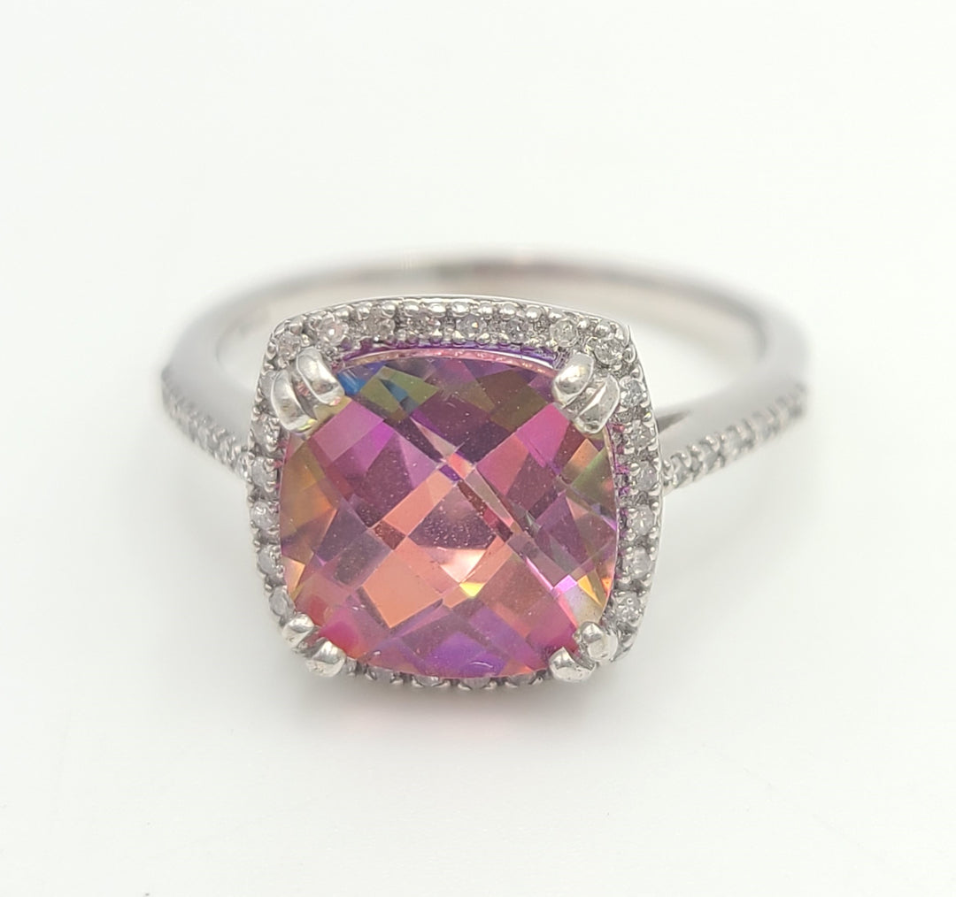 k995 Stunning Pink and Yellow Spinel Diamond Ring in 10kt White Gold