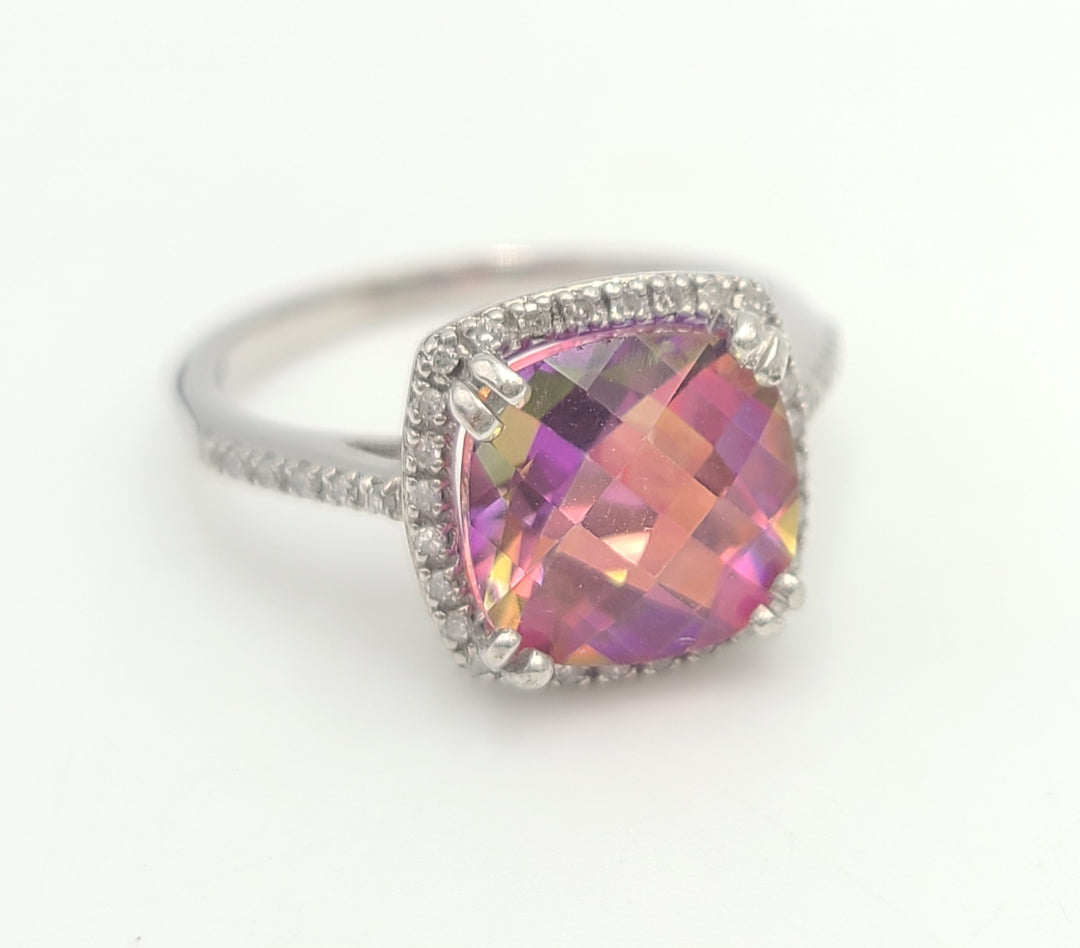 k995 Stunning Pink and Yellow Spinel Diamond Ring in 10kt White Gold
