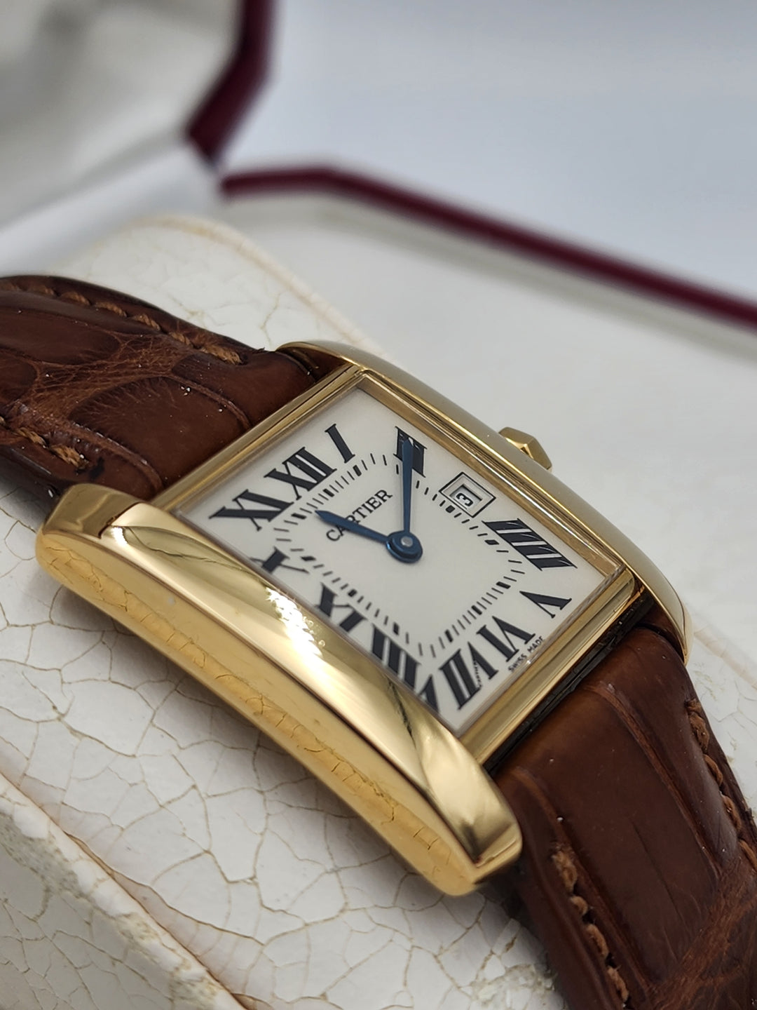 m707 Nice 18kt Yellow Gold Unisex Cartier Tank Quartz Wristwatch