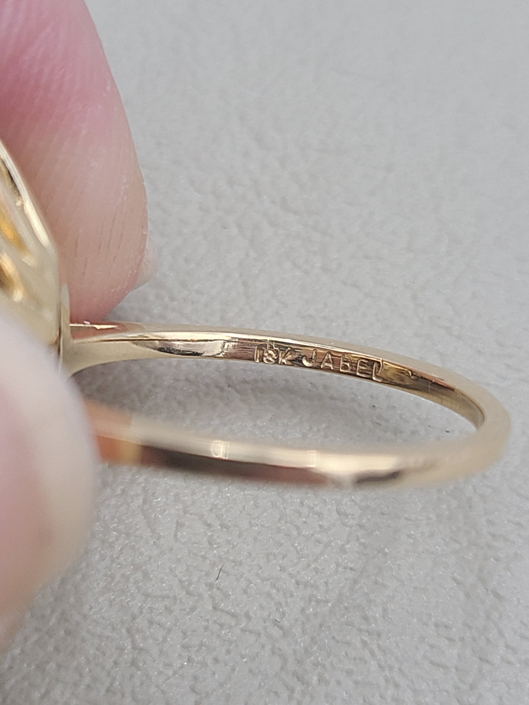 k906 Stunning 18kt Yellow Gold Ruby and Diamond Halo Style Ring