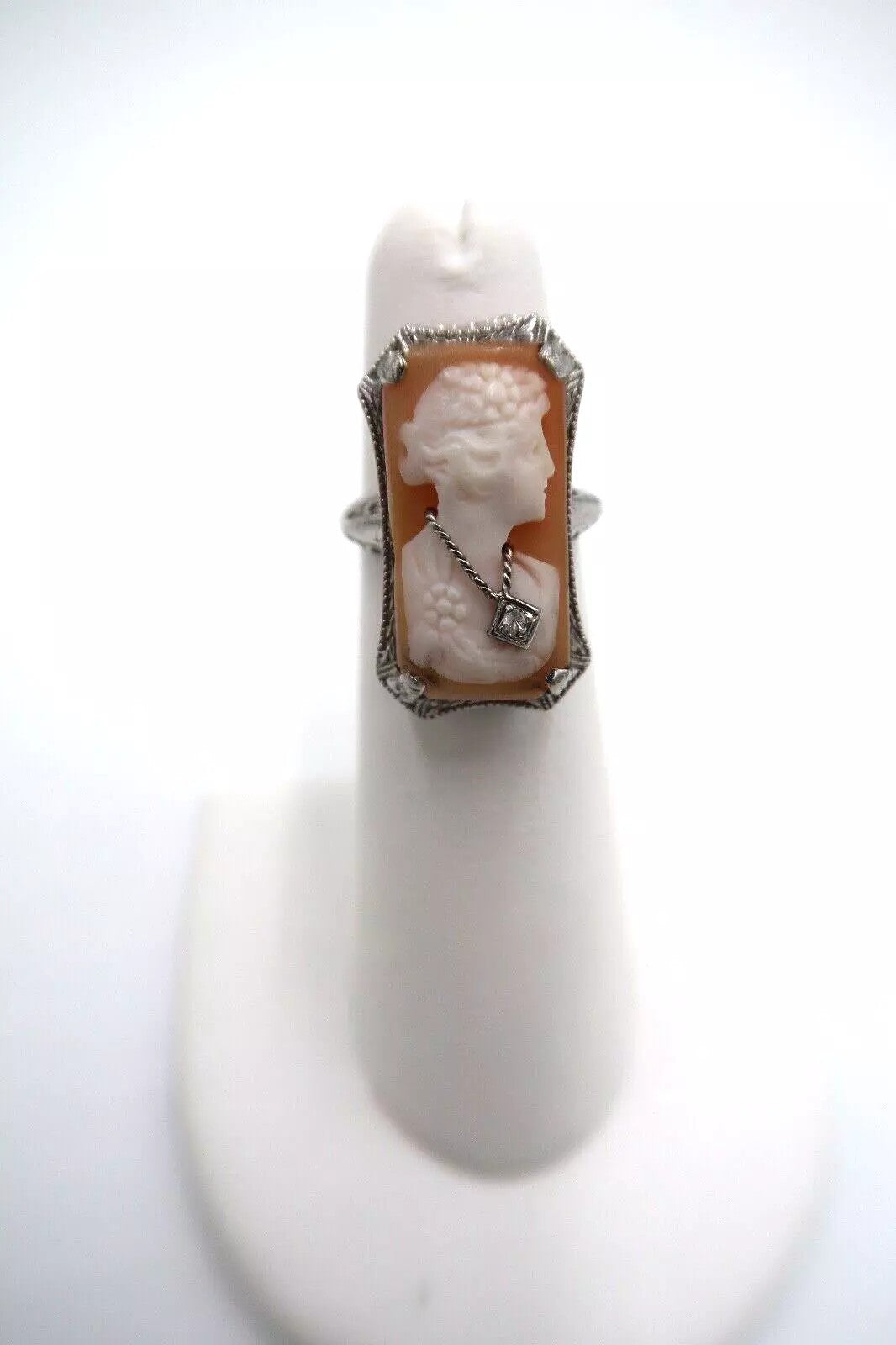 t287 Vintage 14k White Gold Filigree Diamond Cameo Ring Size 4.5 Pretty Lady