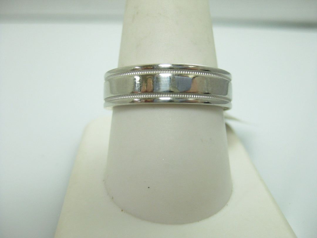 g260 Classsic 14kt White Gold Men's Wedding Band