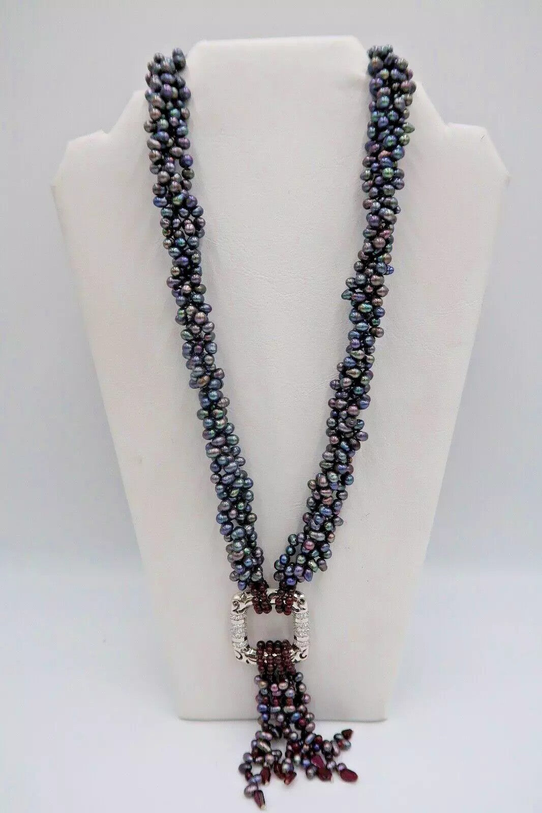 t322 Dyed Freshwater Pearl Necklace 30" with toggle closure
