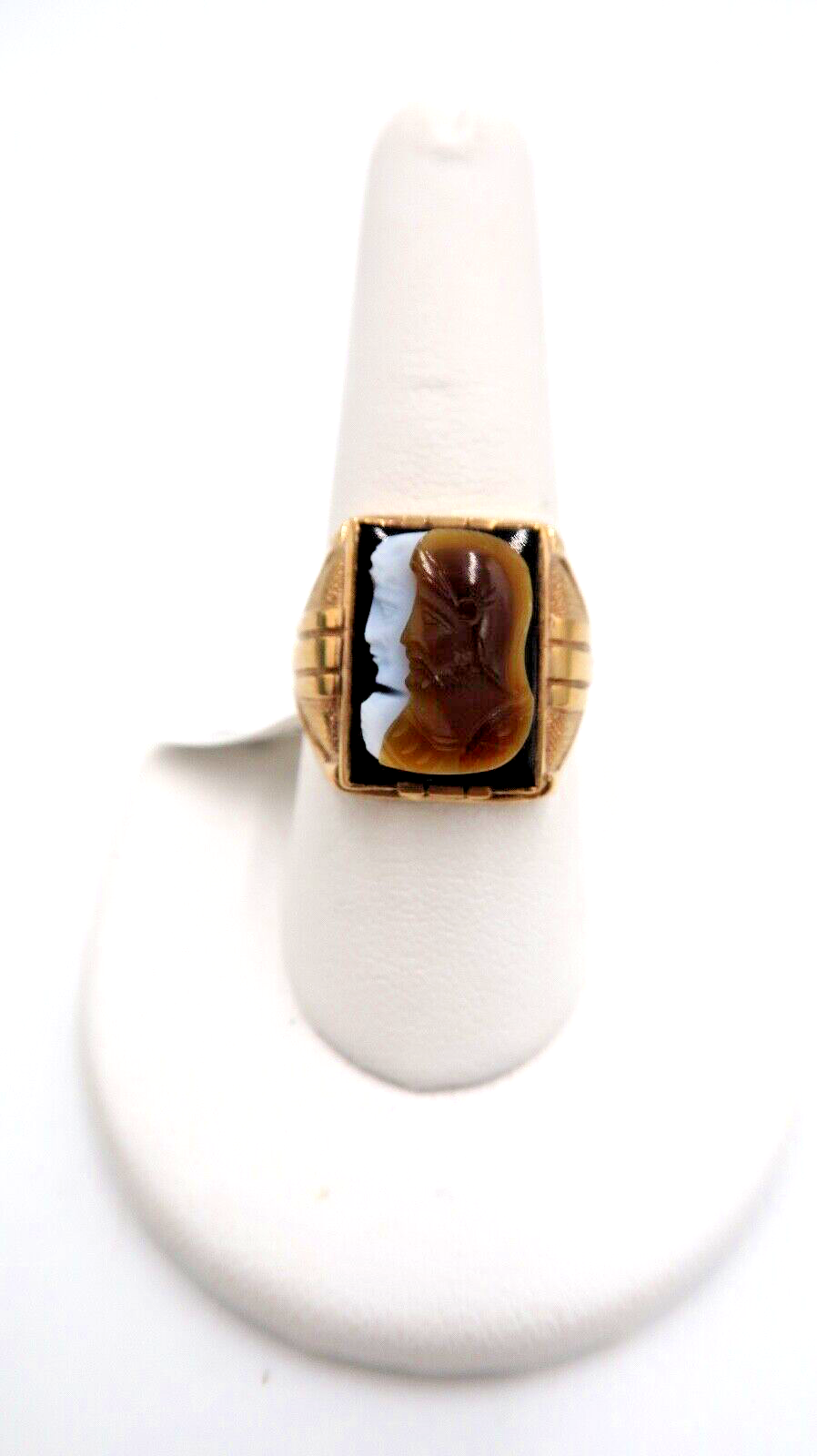 t509 Antique 10K Mens Cameo Ring w Roman Soldiers - Sz 9- Vintage Italian Jewelry