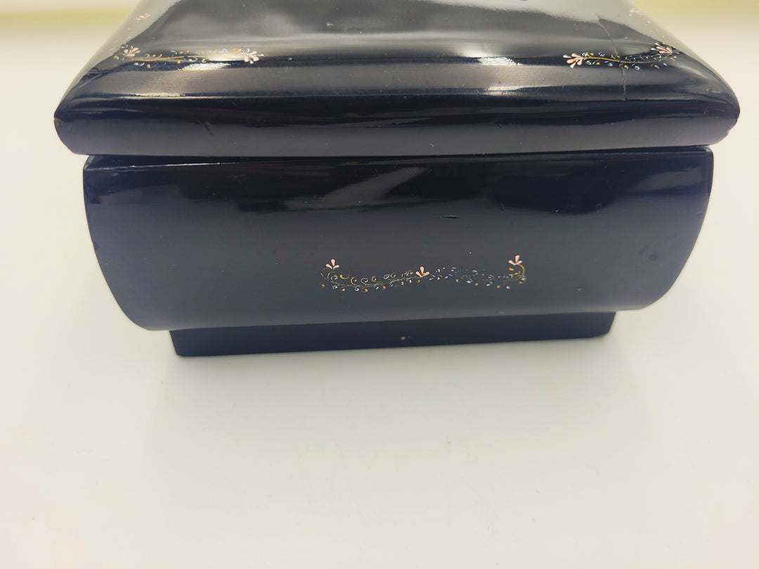 p503 Sankyo Wood Musical Jewelry Box in Black Lacquer Painted Flowers
