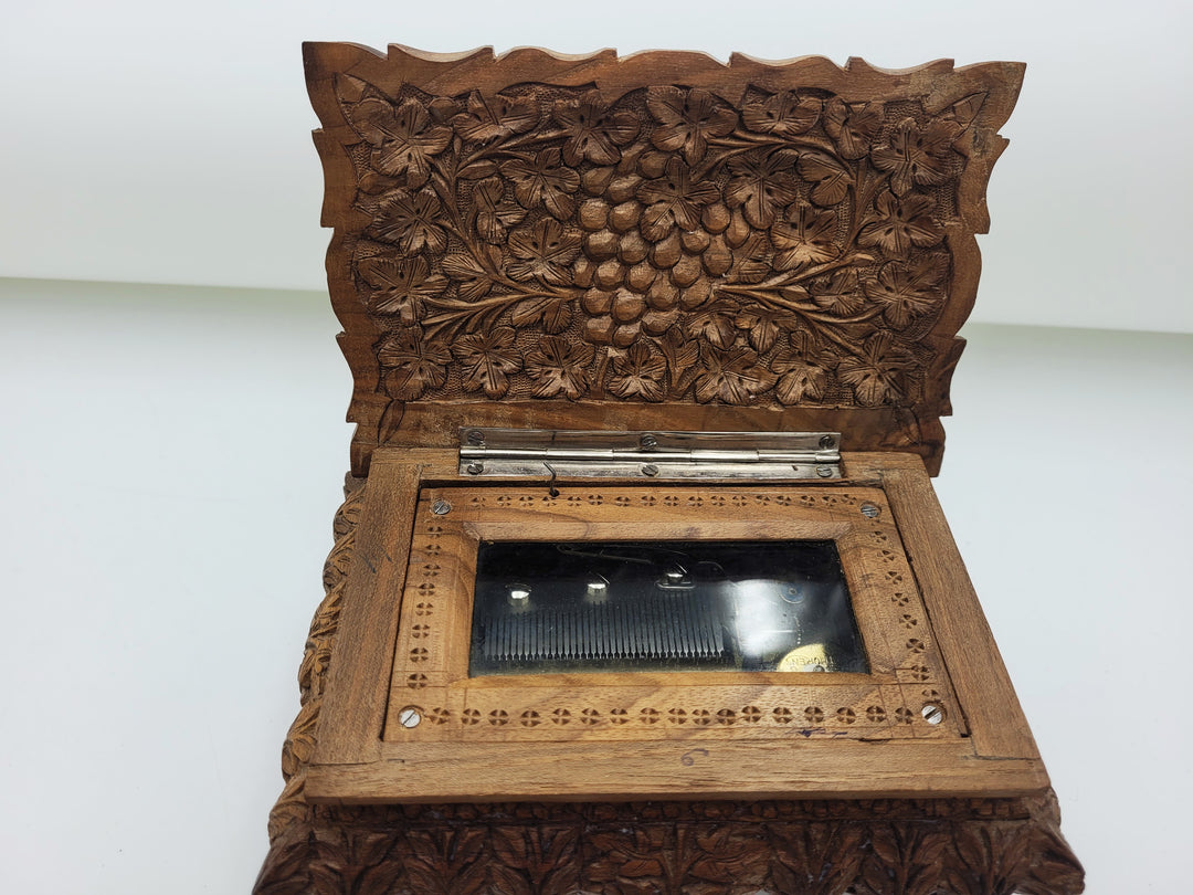 p505 Thorens Carved Wood Music Box