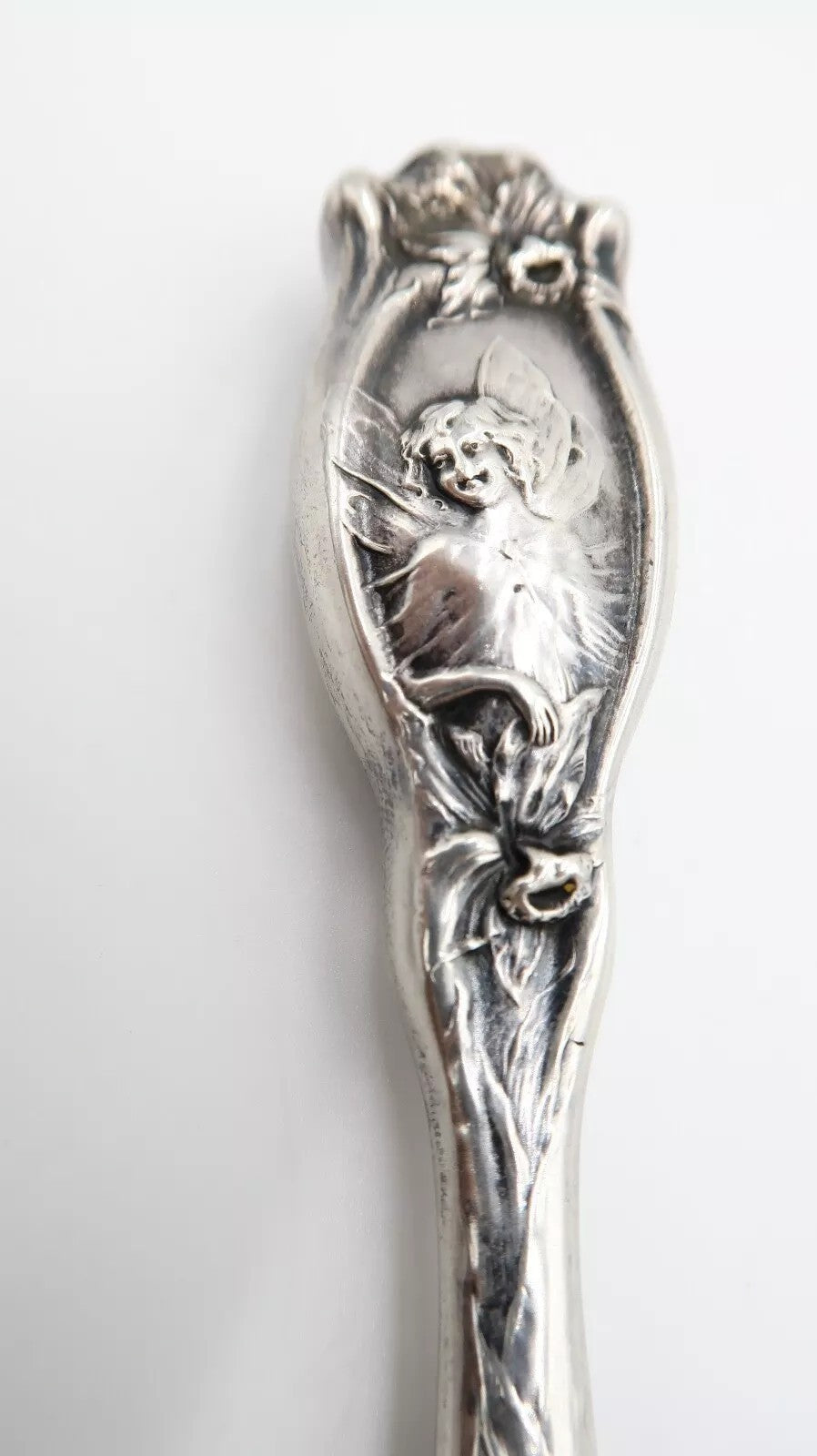 t483 Antique Silver Handled BUTTON HOOK Victorian Nicely Decorated Hallmarked