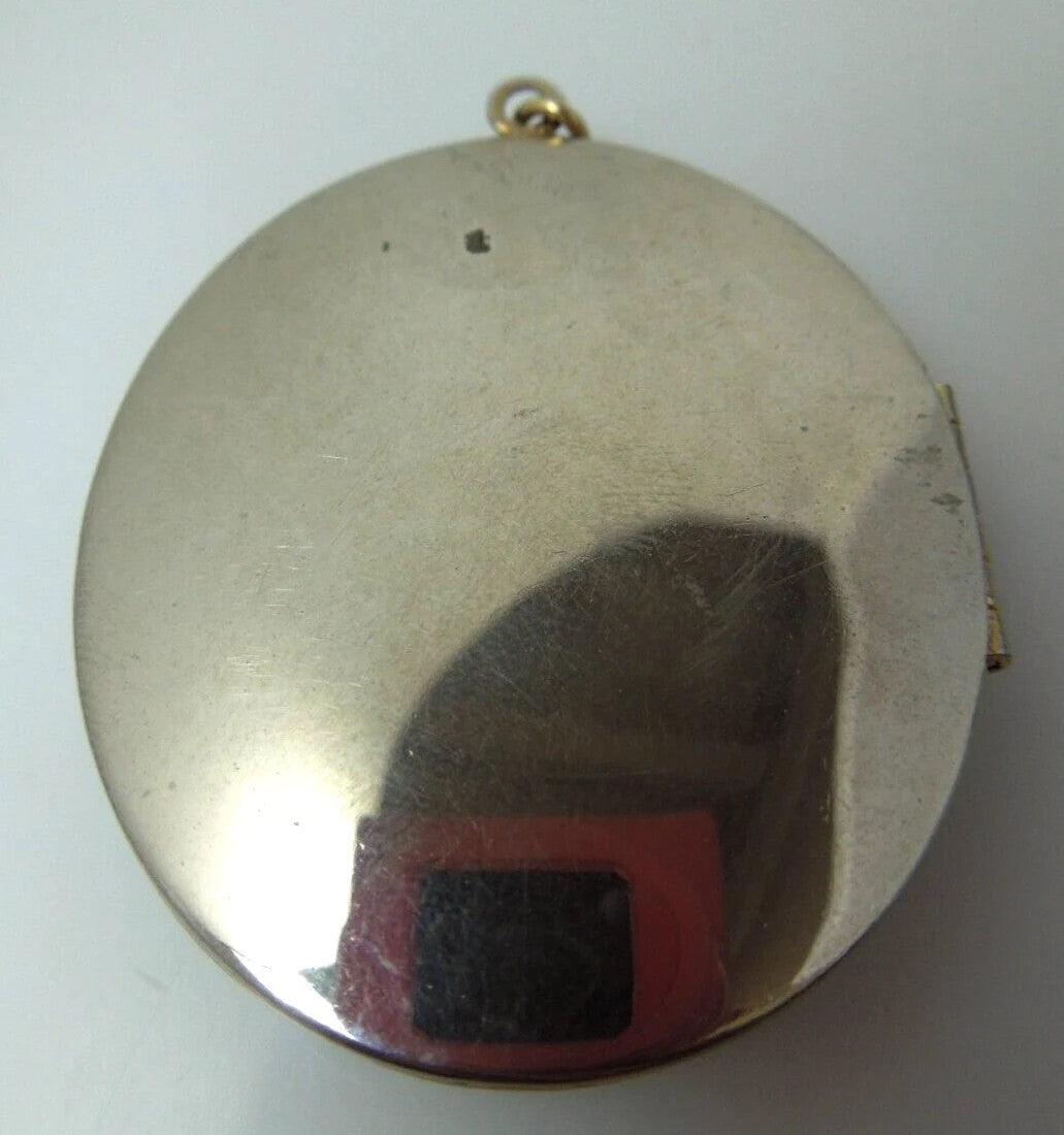 s889 Vintage Gold Filled Rose Oval Opening Locket Pendant