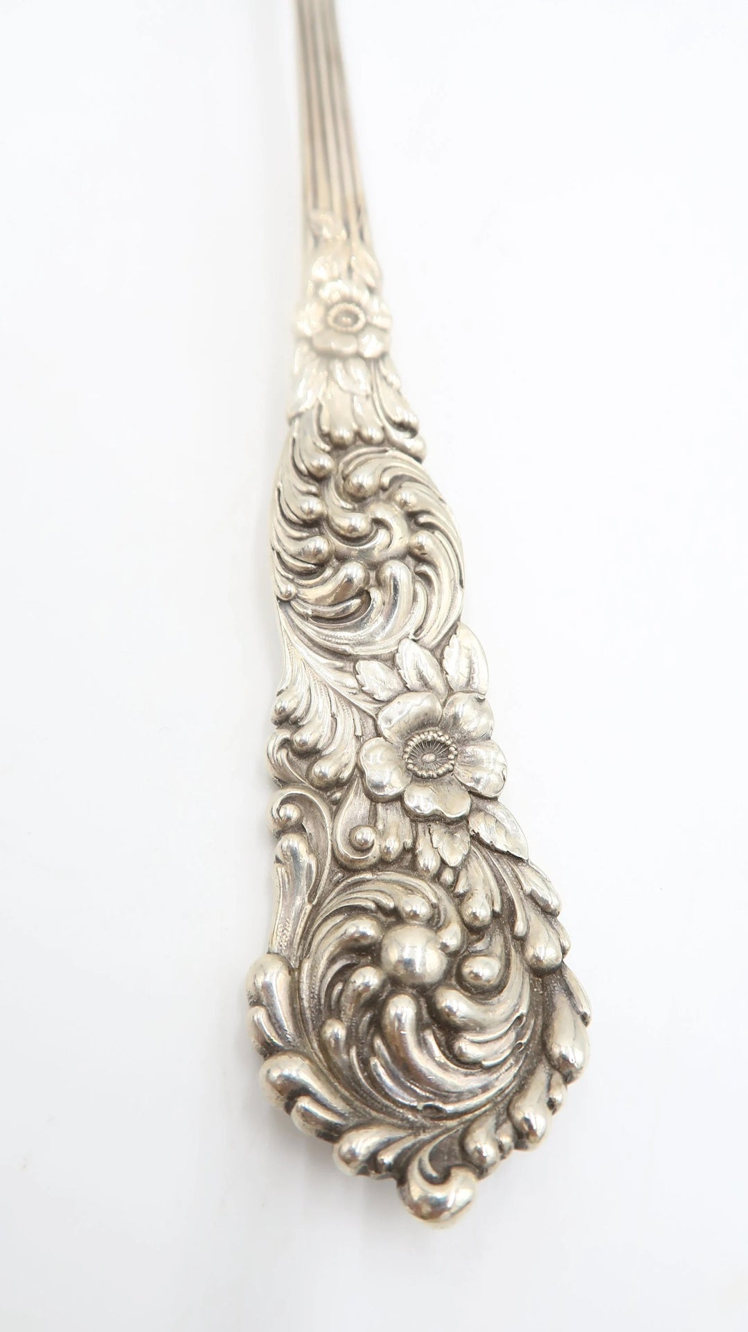 t449 Trajan 1892 Pattern by Reed & Barton Sterling Silver Spoon Dated 1902 141g