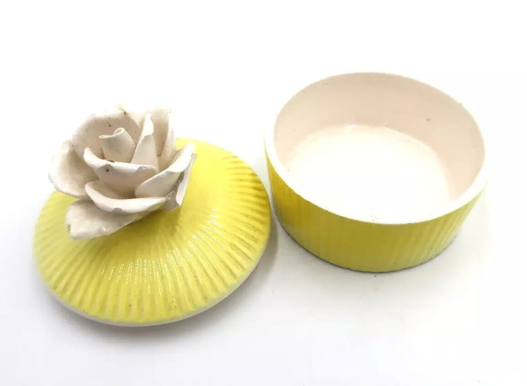 t491 Fitz & Floyd Rose flower Ceramic/Porcelain 2 Piece Round Trinket box
