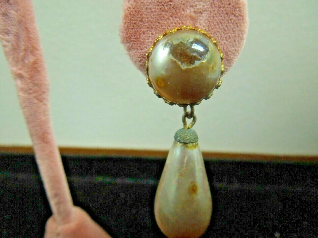 r096 Miriam Haskell Signed Long Dangle Pearl Clip back Earrings 40'S Vintage