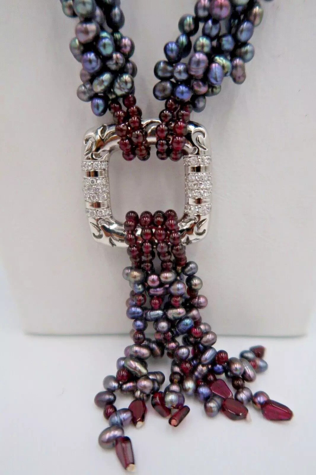 t322 Dyed Freshwater Pearl Necklace 30" with toggle closure