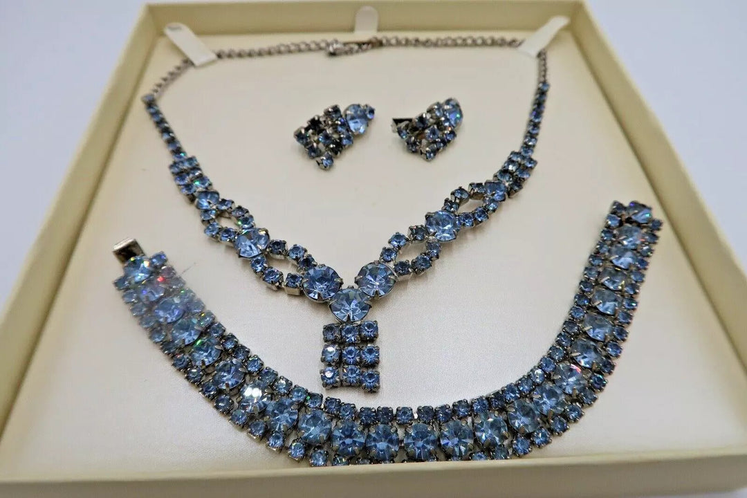 t411 Fashion Blue Rhinestones Necklace Bracelet and Matching earrings for Women