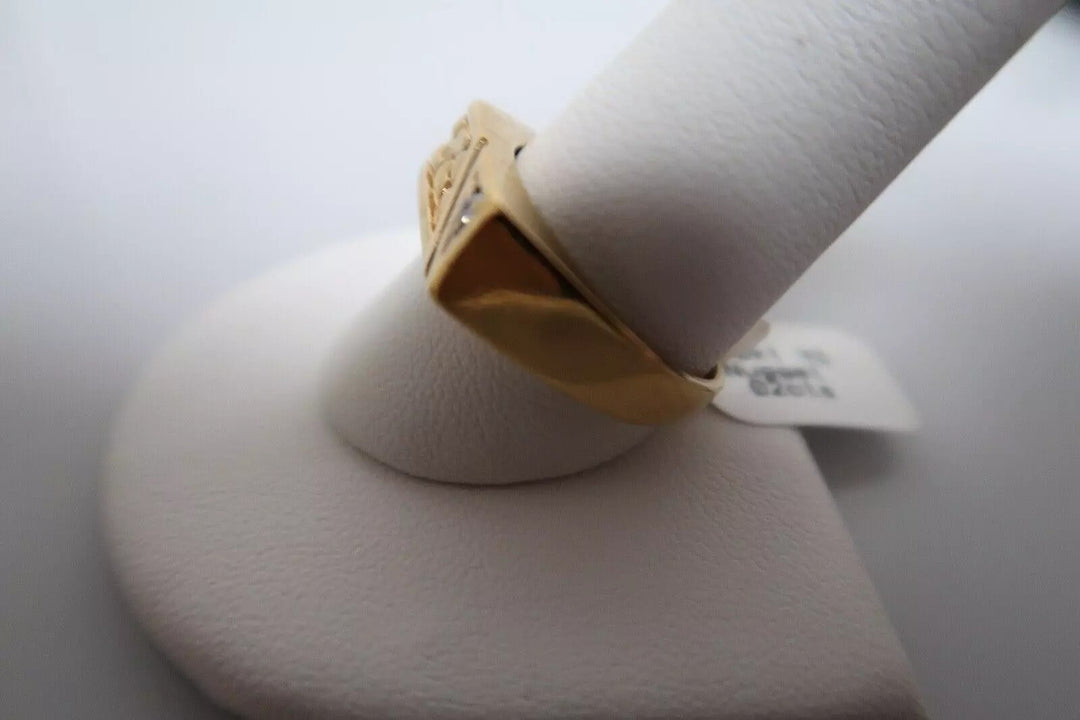 t425 10k Yellow Gold diamond Nugget .02 cts Ring Size 10 1/2(US) Signed