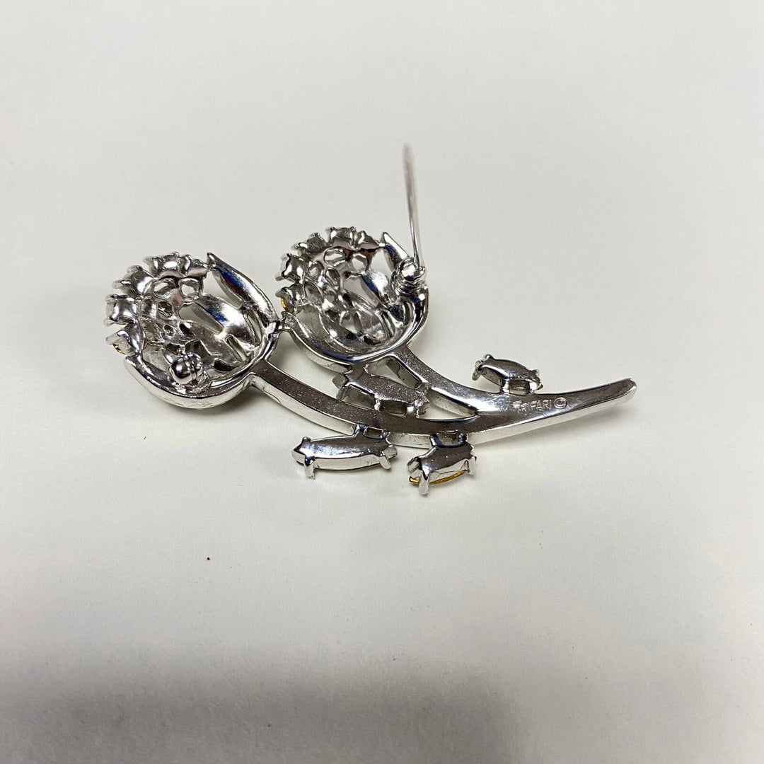 u364 Vintage TRIFARI Crown Floral Brooch Pin Silver Tone Clear Stones