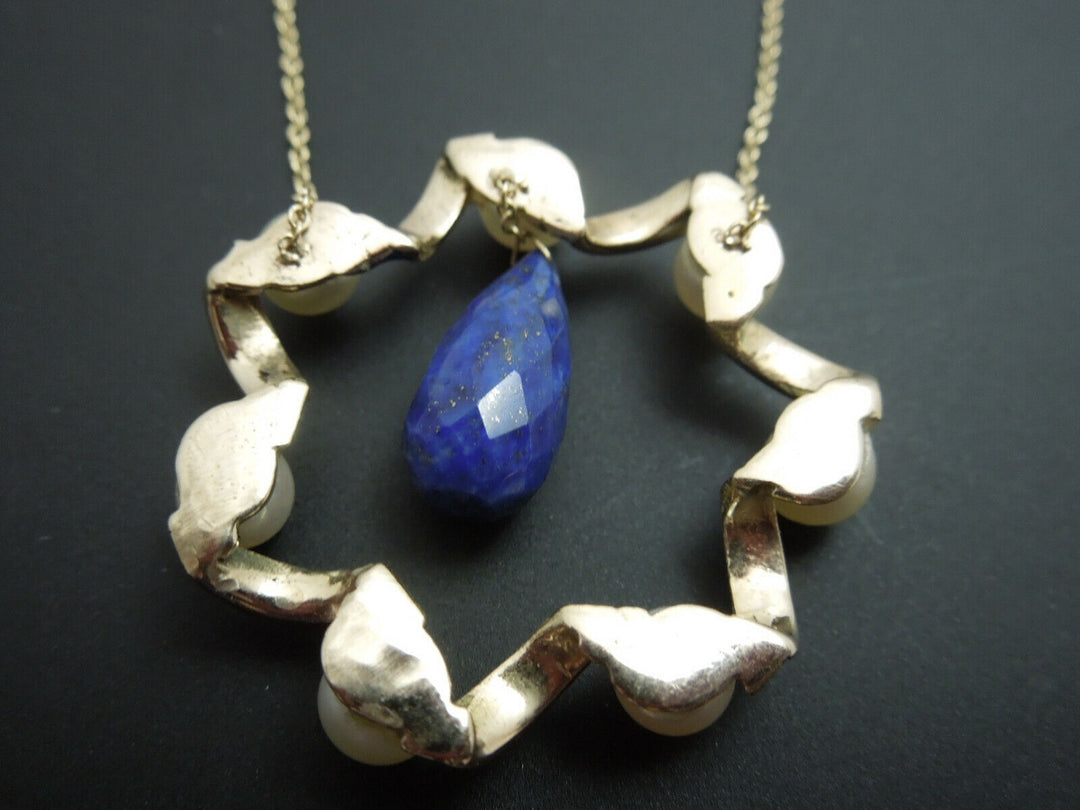 a1032 Lovely Vintage 14kt Yellow Gold Pearl and Enamel Piece on an 18kt Yellow Gold Necklace