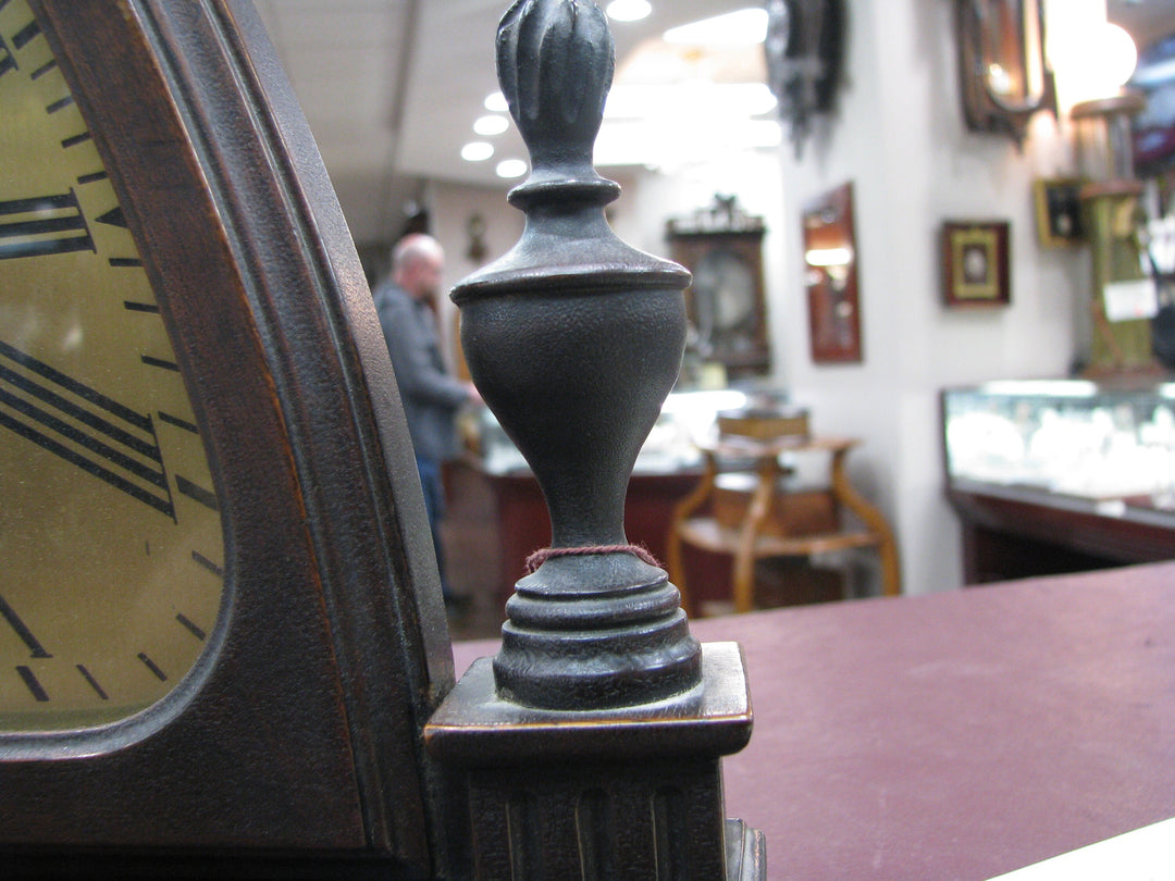 g171 Waltham 8 Day wood clock