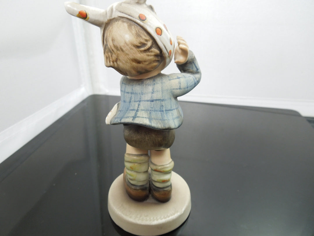 g430 Collectable Hummel Goebel Figurine of Boy with Toothache