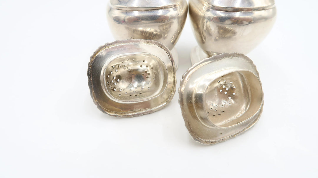 t450 Antique Art Deco 1930 Sterling  Silver Salt Pepper Pot Shaker Sheffield