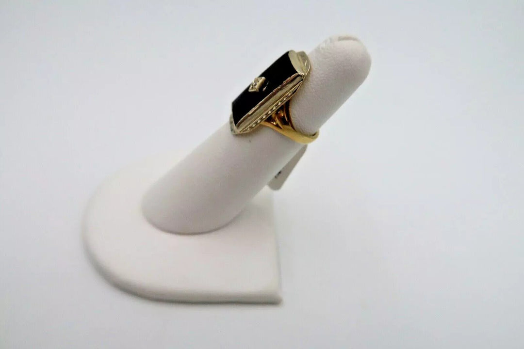t427 10k Yellow Gold Diamond .01 cts Onyx Ring Size 4(US)Signed