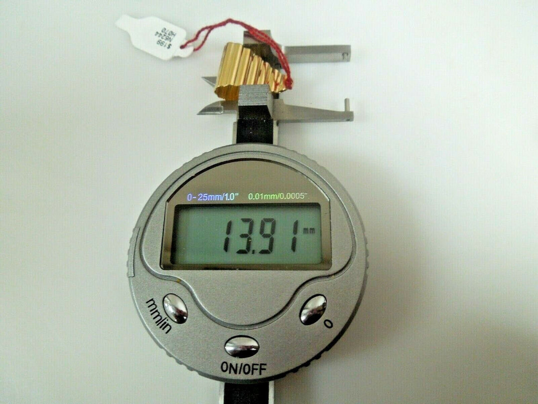 r117 14k Yellow Gold Earrings Jackets 3.3 g Signed