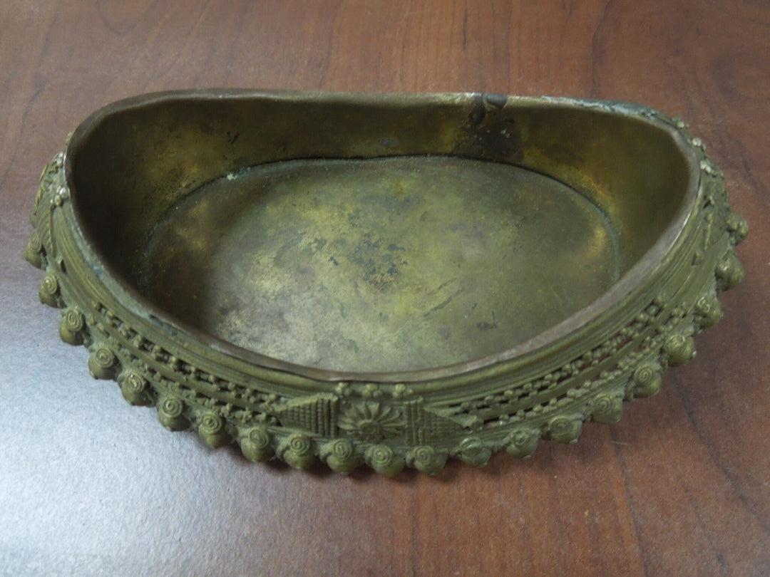 r149 Victorian Antique Brass Soap Holder Very Rare