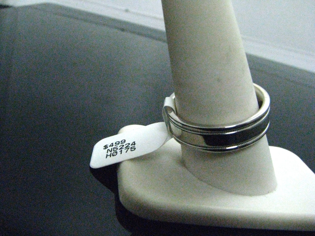 g260 Classsic 14kt White Gold Men's Wedding Band