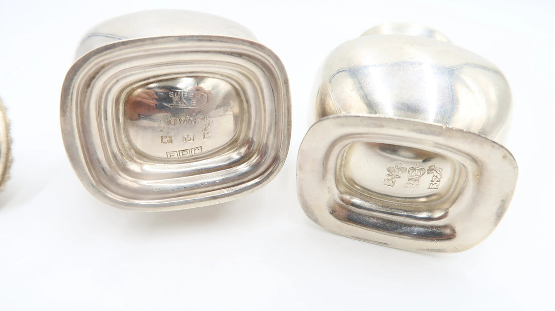 t450 Antique Art Deco 1930 Sterling  Silver Salt Pepper Pot Shaker Sheffield