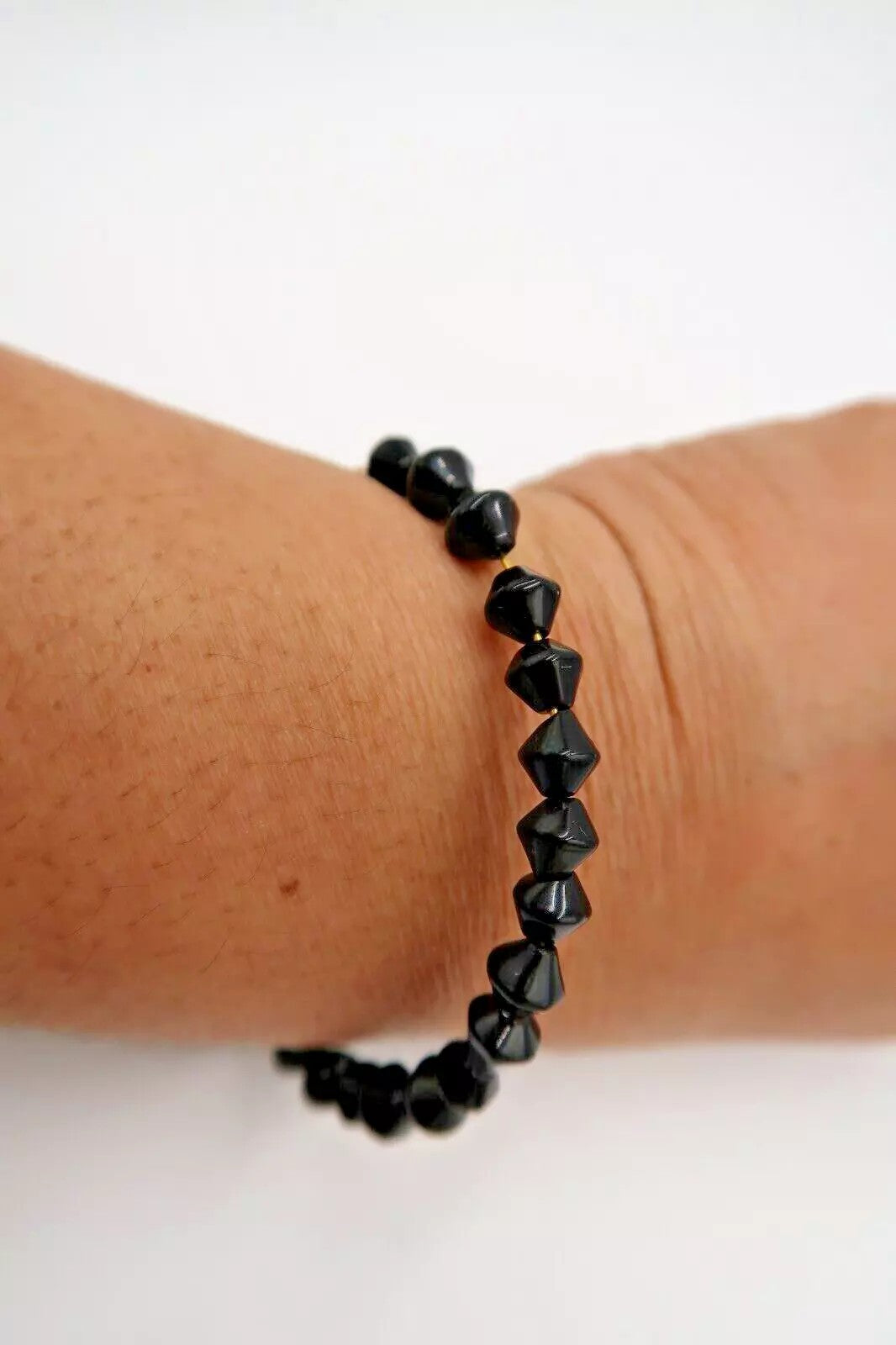 t301 Gold tone Wire with black beads Bracelet, Everyday Bracelet Bangle