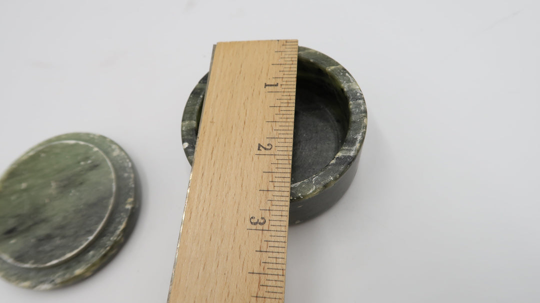 t495 Vintage Soapstone lidded Hand carved Bear Trinket Box