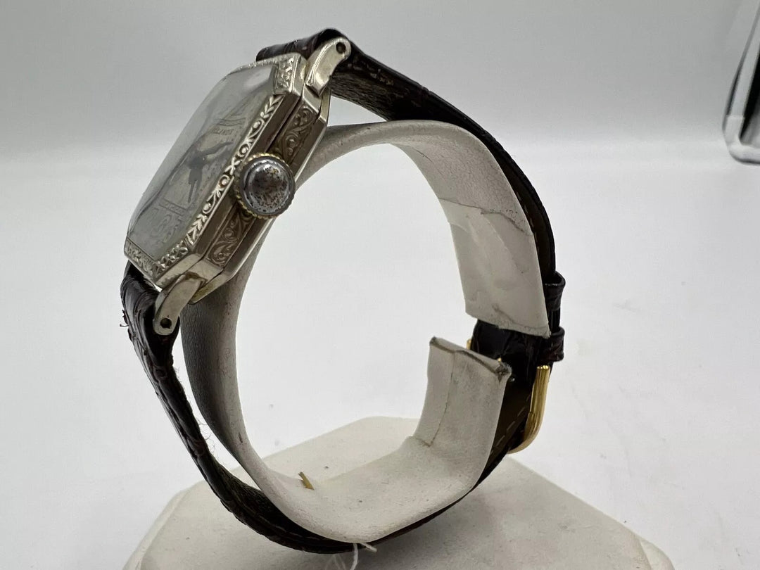 u022 Illinois 1930s "Barrel Shape" 14k White Gold Filled Watch