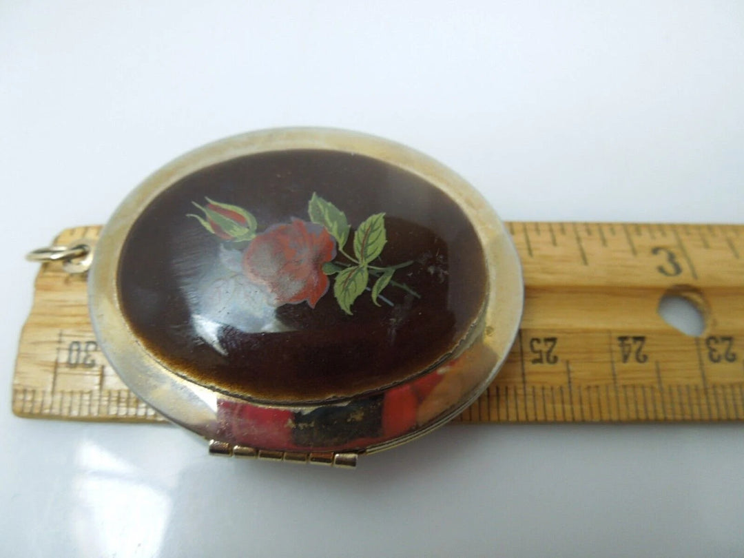 s889 Vintage Gold Filled Rose Oval Opening Locket Pendant