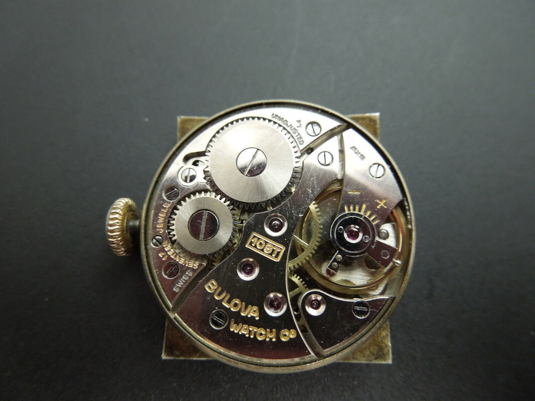 b886 Classic Men's 10kt Rolled Gold Plated Mechanical Bulova Wristwatch