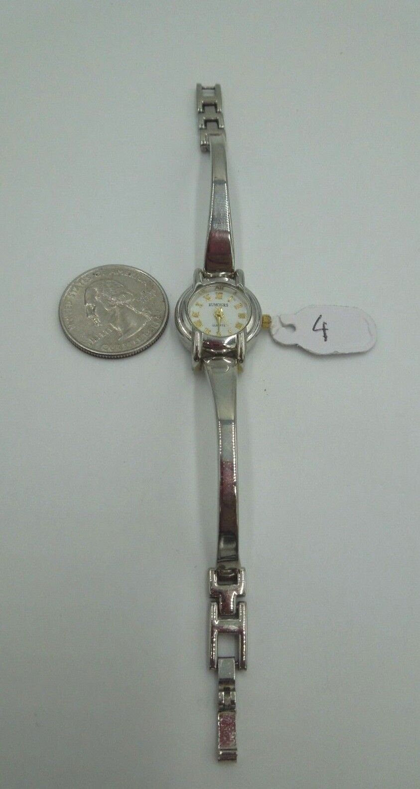 t246 Vintage Quartz Watch Silver Tone Watches,Everyday Watches,Dress Watches