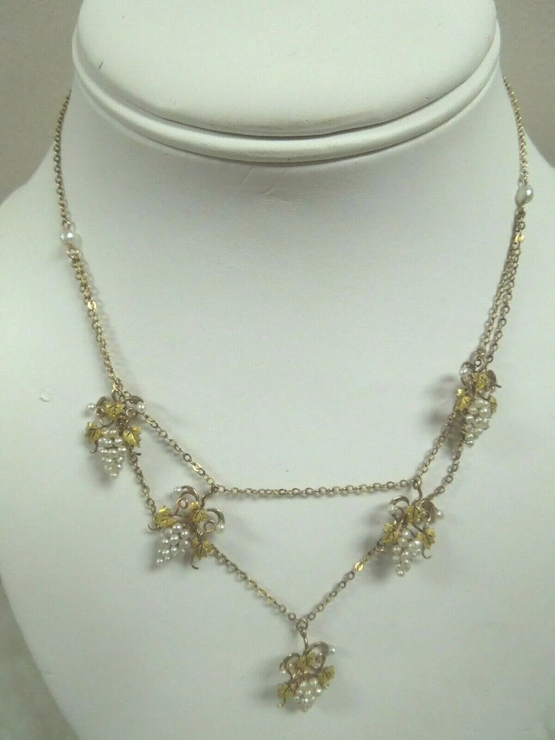 r123 Vintage Victorian Gold Filled Pretty Small 5 Grape Wine Pendant 14"