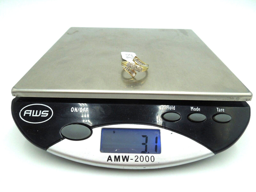 t249 10KT Yellow Gold Bypass Design Diamond Ring Size 7(US)