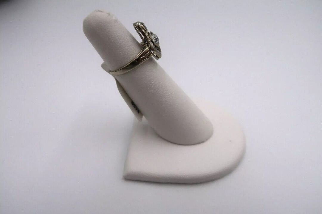 t312 14kt White Gold Diamond 0.30 TDW Filigree Ring Size 3 3/4(US)