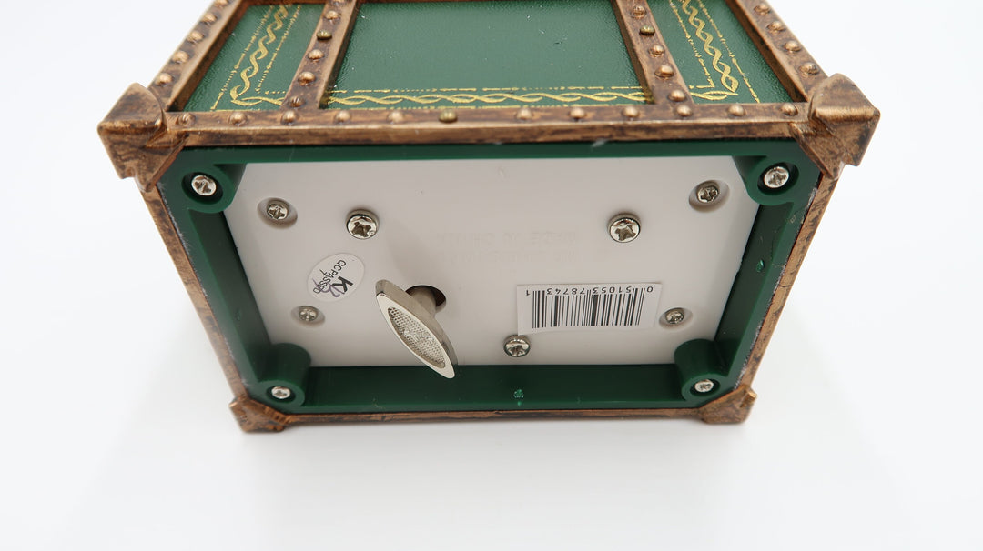 t464 Gold Label Collection Animated Music Box Holiday Treasures Christmas Morning Box Christmas Work