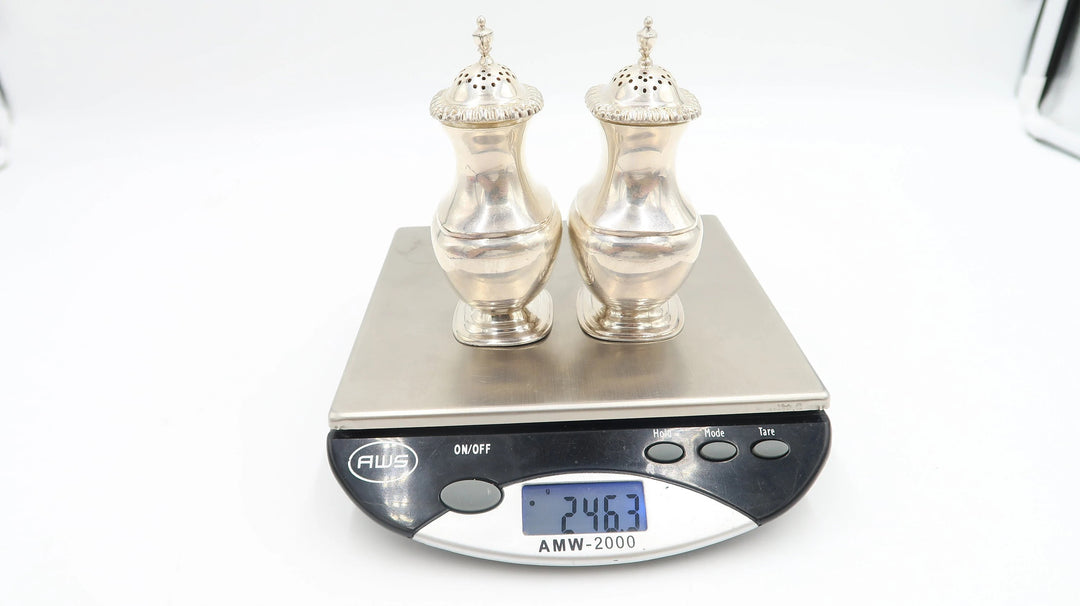 t450 Antique Art Deco 1930 Sterling  Silver Salt Pepper Pot Shaker Sheffield