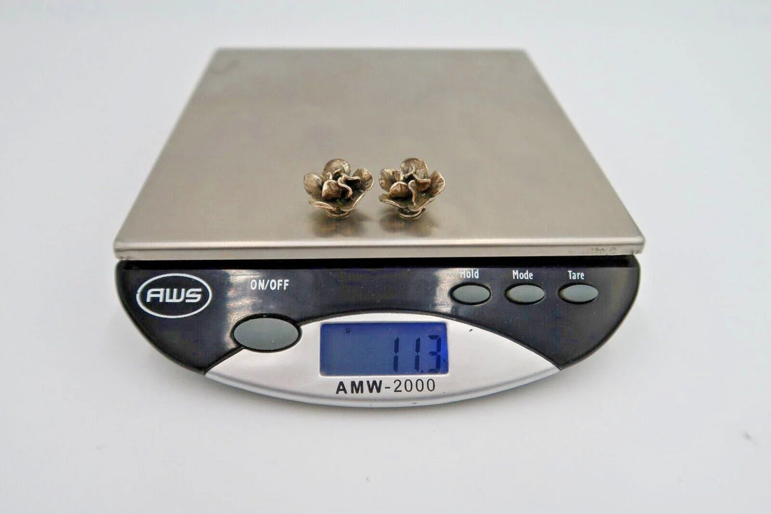 t371 Vintage Flower Earrings - Sterling Silver Flower Clip-on earrings