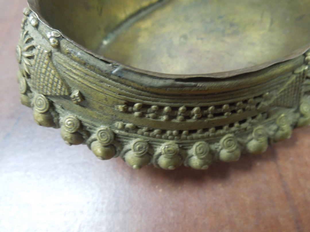 r149 Victorian Antique Brass Soap Holder Very Rare