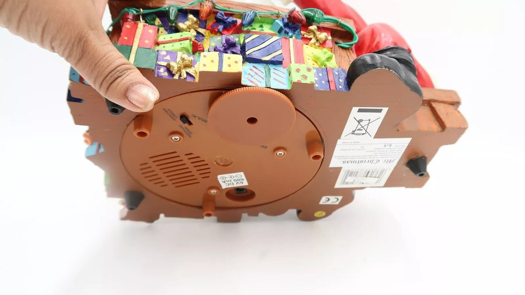 t482 Mr. Christmas Santa’s Workshop Snowglobe Musical Snowglobe