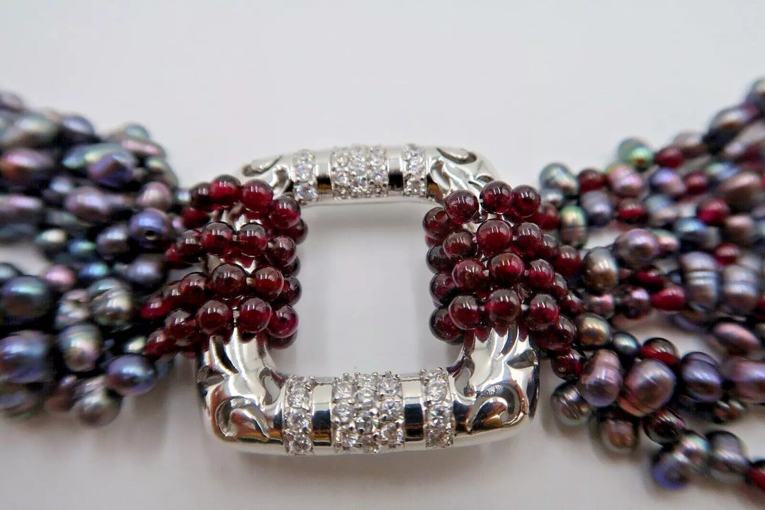 t322 Dyed Freshwater Pearl Necklace 30" with toggle closure