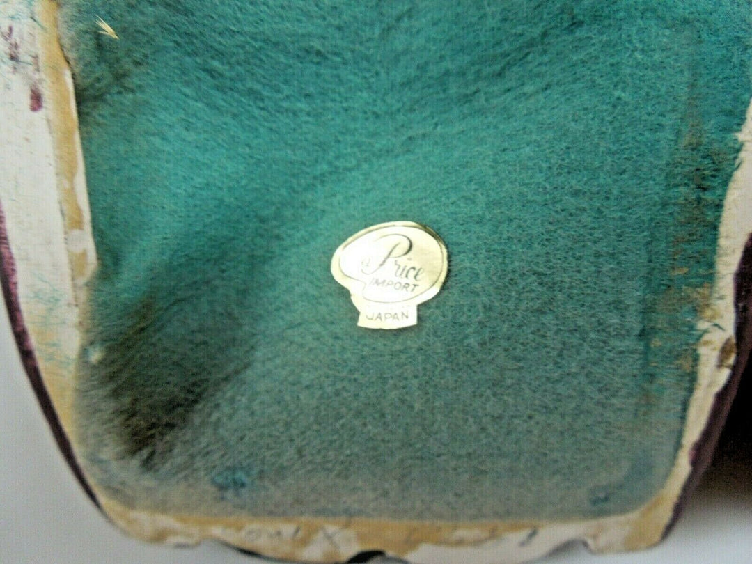 r109 Vintage Music Box Rocking Chair Old Man Woman Grandparents Knitting Newspaper Made In Japan