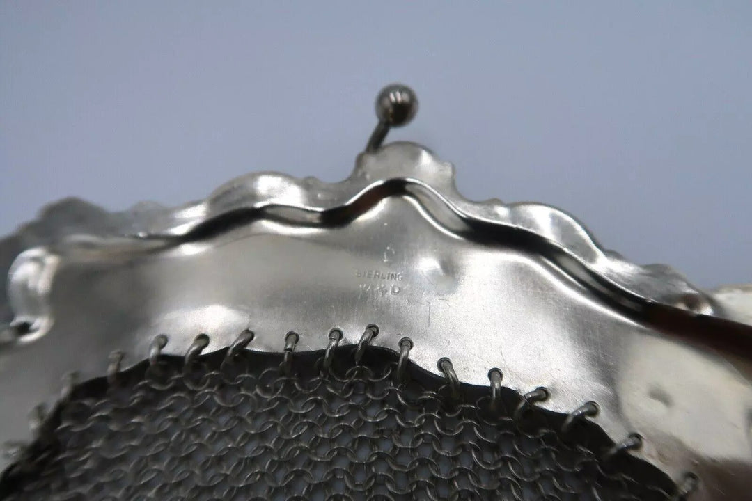 t328 Vintage Sterling Silver W&L Metal Handbag, Silver Chainmaille Handheld Wris