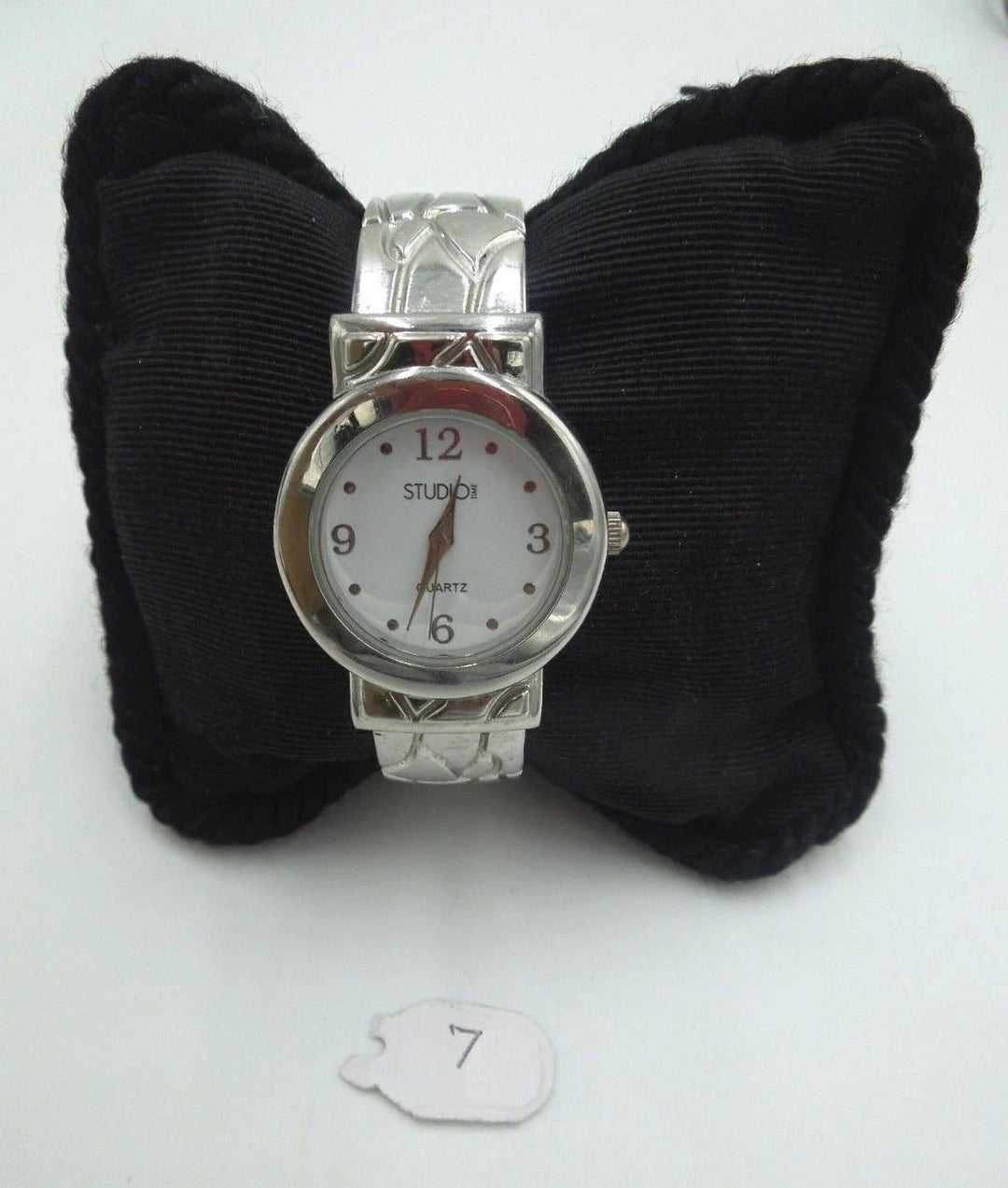 t246 Vintage Quartz Watch Silver Tone Watches,Everyday Watches,Dress Watches