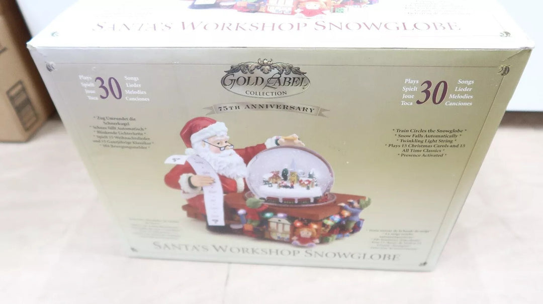 t482 Mr. Christmas Santa’s Workshop Snowglobe Musical Snowglobe
