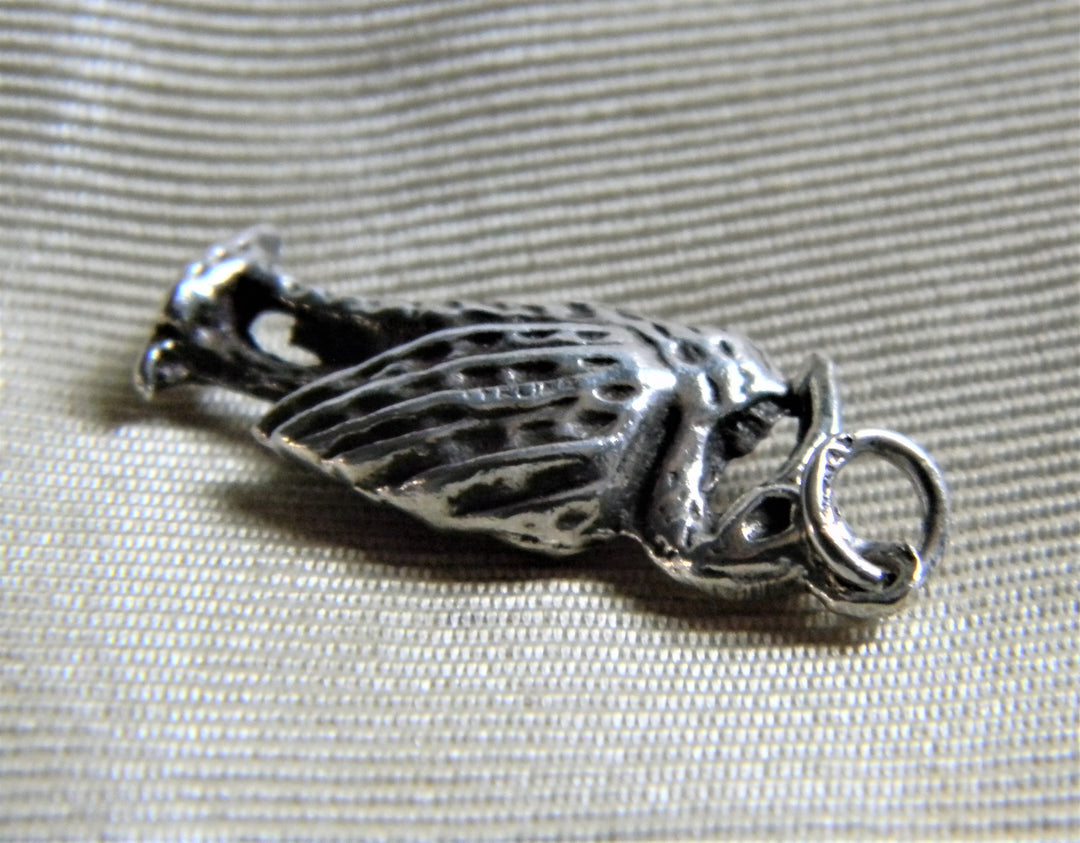 h866 Cute Vintage Sterling Silver Stork Charm or Pendant