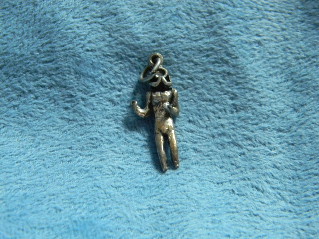 j887 Nice Vintage Scuba Diver Charm/ Pendant in Silver Tone