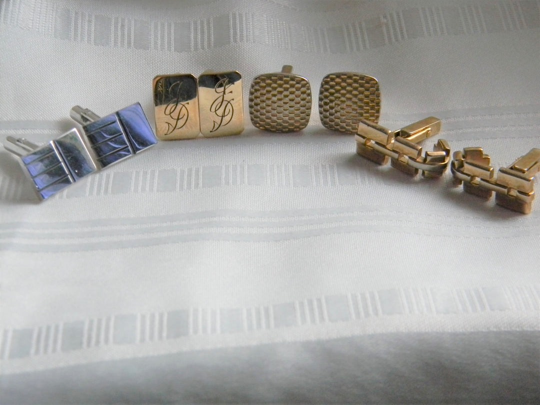 p361 Lot of 4 Pair of Retro Cufflinks Swank, Krementz, and Hickok 1970's